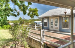 181 Leinweber Rd, Leakey, TX 78873