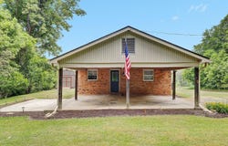 6715 Mckinney Hollow Rd, Eagle Rock, VA 24085