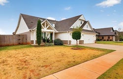 11108 SW 32nd Street, Yukon, OK 73099