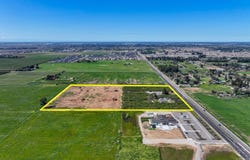 9709 E Shaw Avenue, Clovis, CA 93619