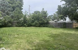 505 W Jefferson Avenue, Fairfield, IA 52556