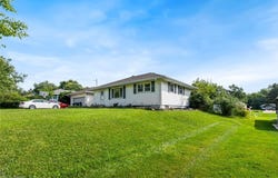 1187 Meadowbrook Boulevard, Brunswick, OH 44212