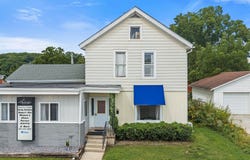 121 5th Street, Baraboo, WI 53913