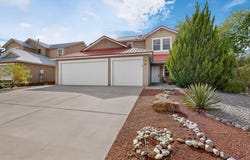 401 Minturn Loop NE, Rio Rancho, NM 87124