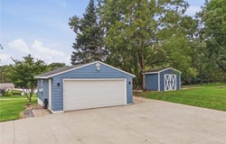 5104 Arlington Road, Green, OH 44720