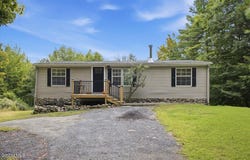 434 Potter Hill Road, Bolton Landing, NY 12814