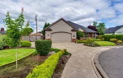 1101 DELROSE Ct, Springfield, OR 97477