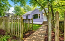 1009 N Woodburn Avenue, Bloomington, IN 47404