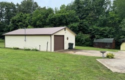 6165 Highway 69, PARIS, TN 38242