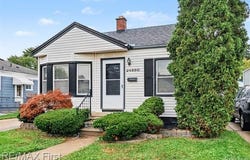 24890 Valley Avenue, Eastpointe, MI 48021