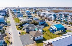 417 N Shore Drive, Surf City, NC 28445