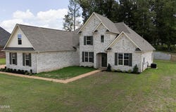 114 Westhaven Place, Jackson, TN 38305