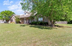 11994 Aspenwood Drive, Moundville, AL 35474