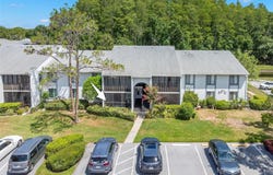 1290 PINE RIDGE Circle E, TARPON SPRINGS, FL 34688