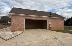 925 W King St, Headland, AL 36345