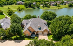 5974 River Bend Drive, Benbrook, TX 76132