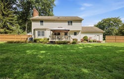 279 Jade Circle, Canfield, OH 44406