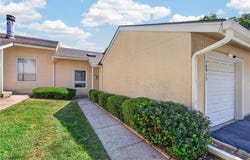 10913 Rosehill Road, Overland Park, KS 66210