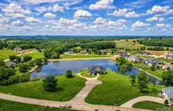 18R Cobblestone Creek, Washington, MO 63090
