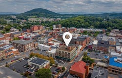 29 N CENTRAL AVE, STAUNTON, VA 24401