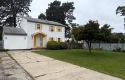 214 Calebs Path, Brentwood, NY 11717