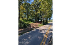 Richland Road, Mascot, TN 37806