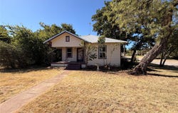 712 W Main Street, Eastland, TX 76448