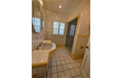 135 S Canon, Beverly Hills, CA 90212