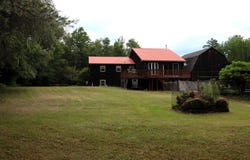 9 Glover Road, Rumford, ME 04276