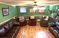 5996 County Road 654, Birch Tree, MO 65438