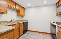 114 E Bailey Road, Naperville, IL 60565