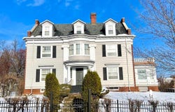 124 N 24th Ave E, Duluth, MN 55812