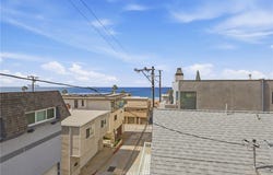 125 El Porto, Manhattan Beach, CA 90266
