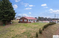 62 Connect Rd, Stuart, VA 24171