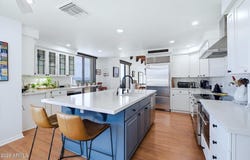 3800 E LINCOLN Drive, Phoenix, AZ 85018