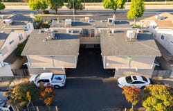 571 W Ashlan Avenue, Clovis, CA 93612