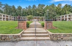 102 Boyd Drive, Flat Rock, NC 28731
