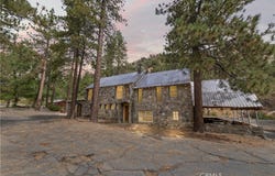 1576 State Highway 2, Wrightwood, CA 92397