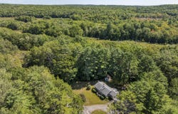 81 Back Meadow Road, Damariscotta, ME 04543