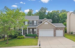 921 Molloy Drive, O'Fallon, MO 63366