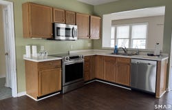 40 Mountain Laurel Way, Suffield, CT 06078