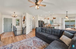 1025 N Rose Ave, Tea, SD 57064
