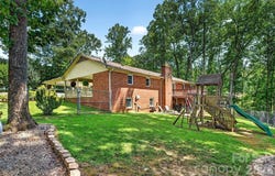 146 Cobblestone Drive, Marion, NC 28752