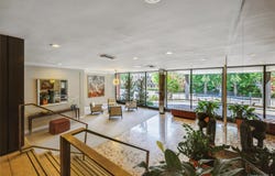 1 Kensington Gate, Great Neck, NY 11021