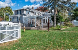 495 Ridge Road, Middletown, CT 06457