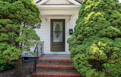 41 Prospect Place, Riverhead, NY 11901