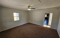 1327 Pacific Ave, Monaca, PA 15061