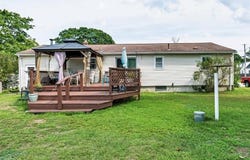 16 Marigold Drive, Warwick, RI 02889