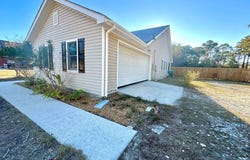 66 Hathcock Rd, Apalachicola, FL 32320