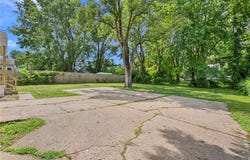 6804 Raytown Road, Kansas City, MO 64133